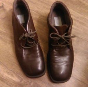 Worthington Sport size 8.5 booties